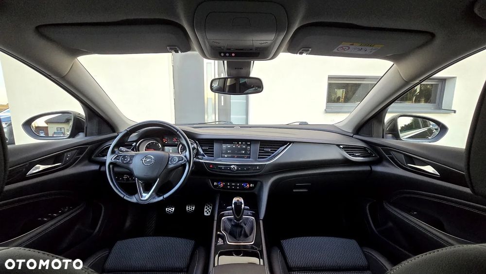 Opel Insignia 1.5 T Elite S&S - 20