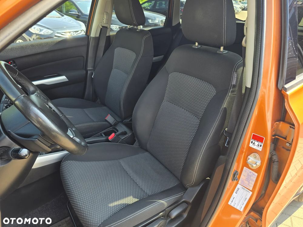 Suzuki Vitara - 12