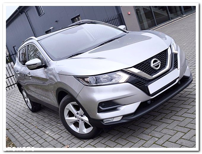 Nissan Qashqai 1.3 DIG-T N-WAY - 11