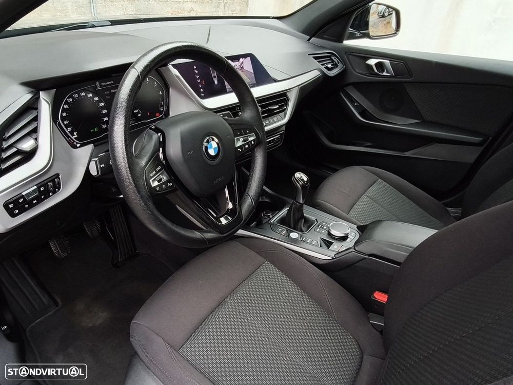 BMW 118 — fotografia 19