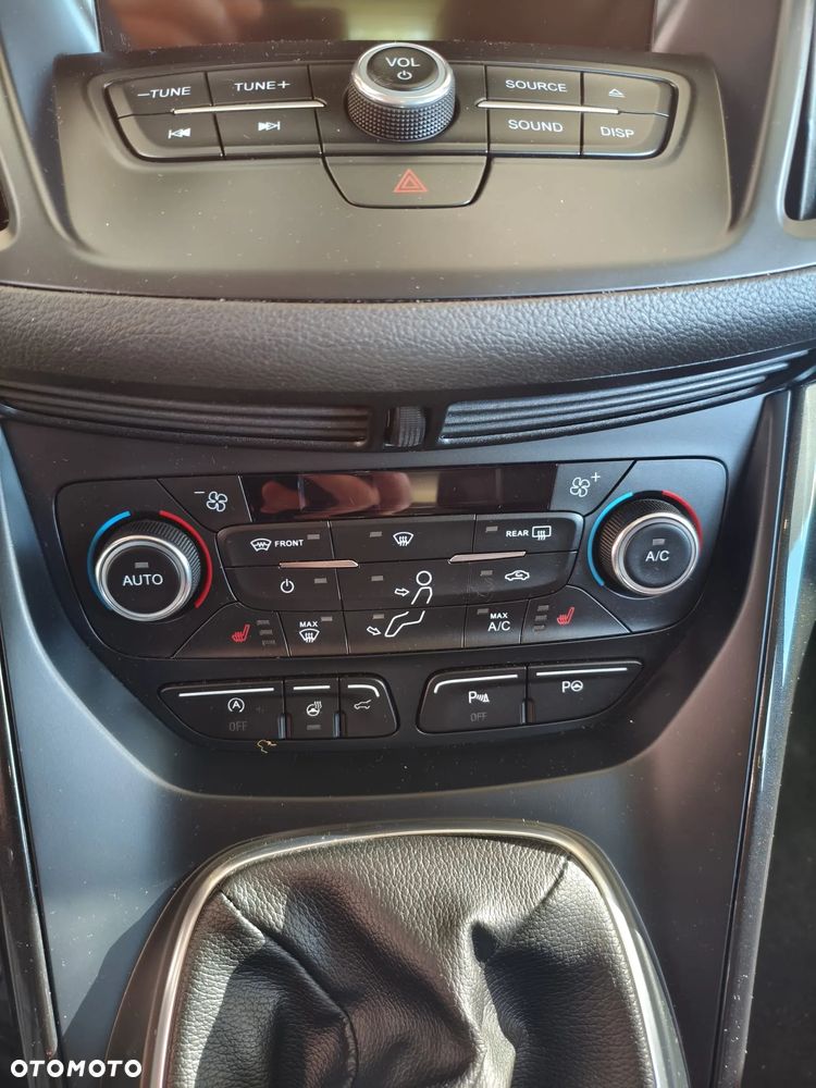 Ford Kuga 1.5 EcoBoost FWD Titanium ASS - 12