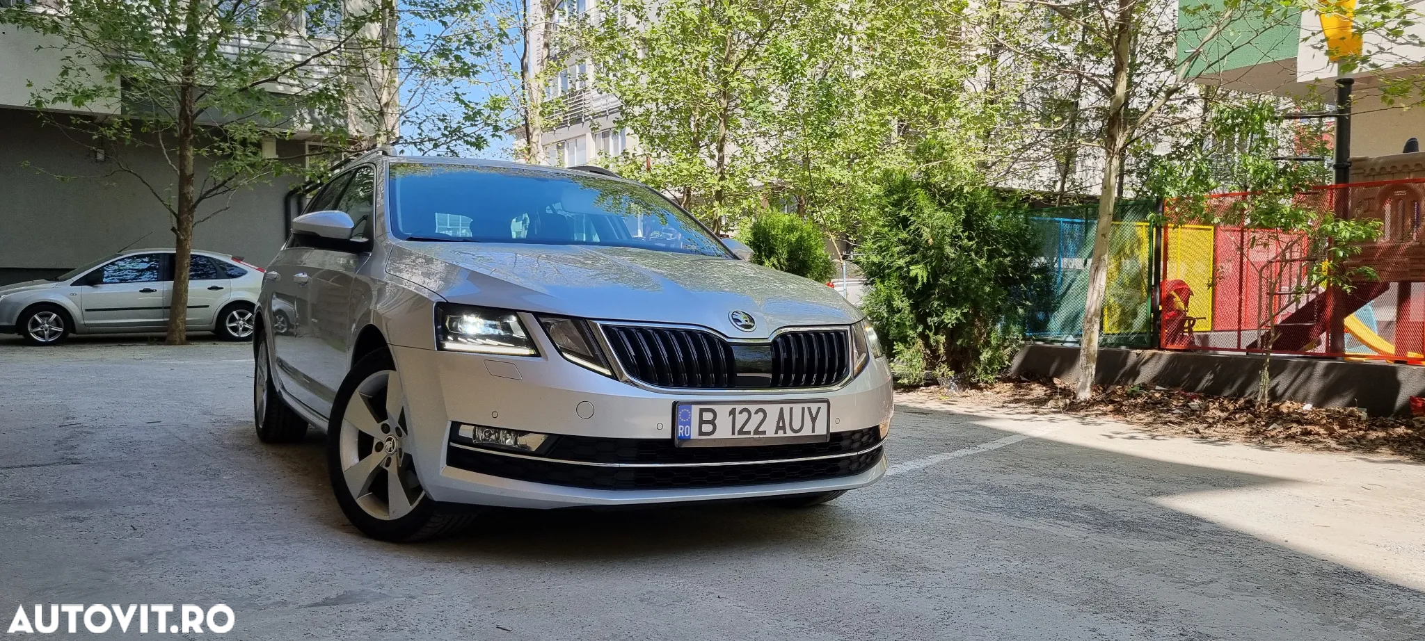 Skoda Octavia - 2