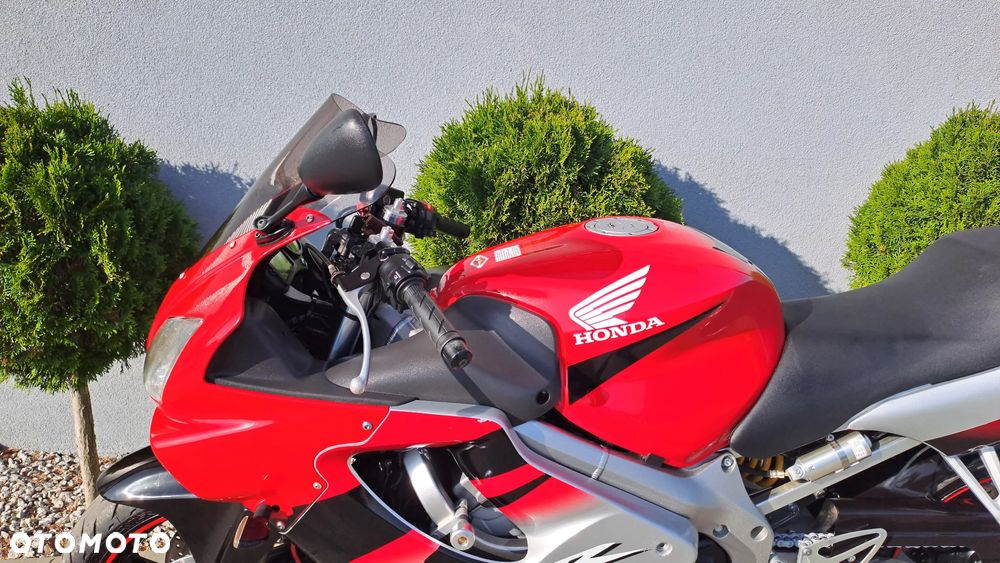 Honda CBR - 29