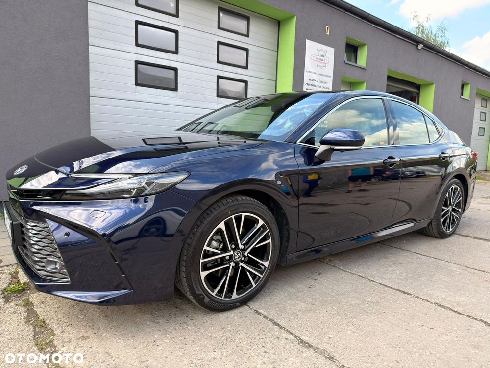 Toyota Camry 2.5 Hybrid Executive CVT - 3