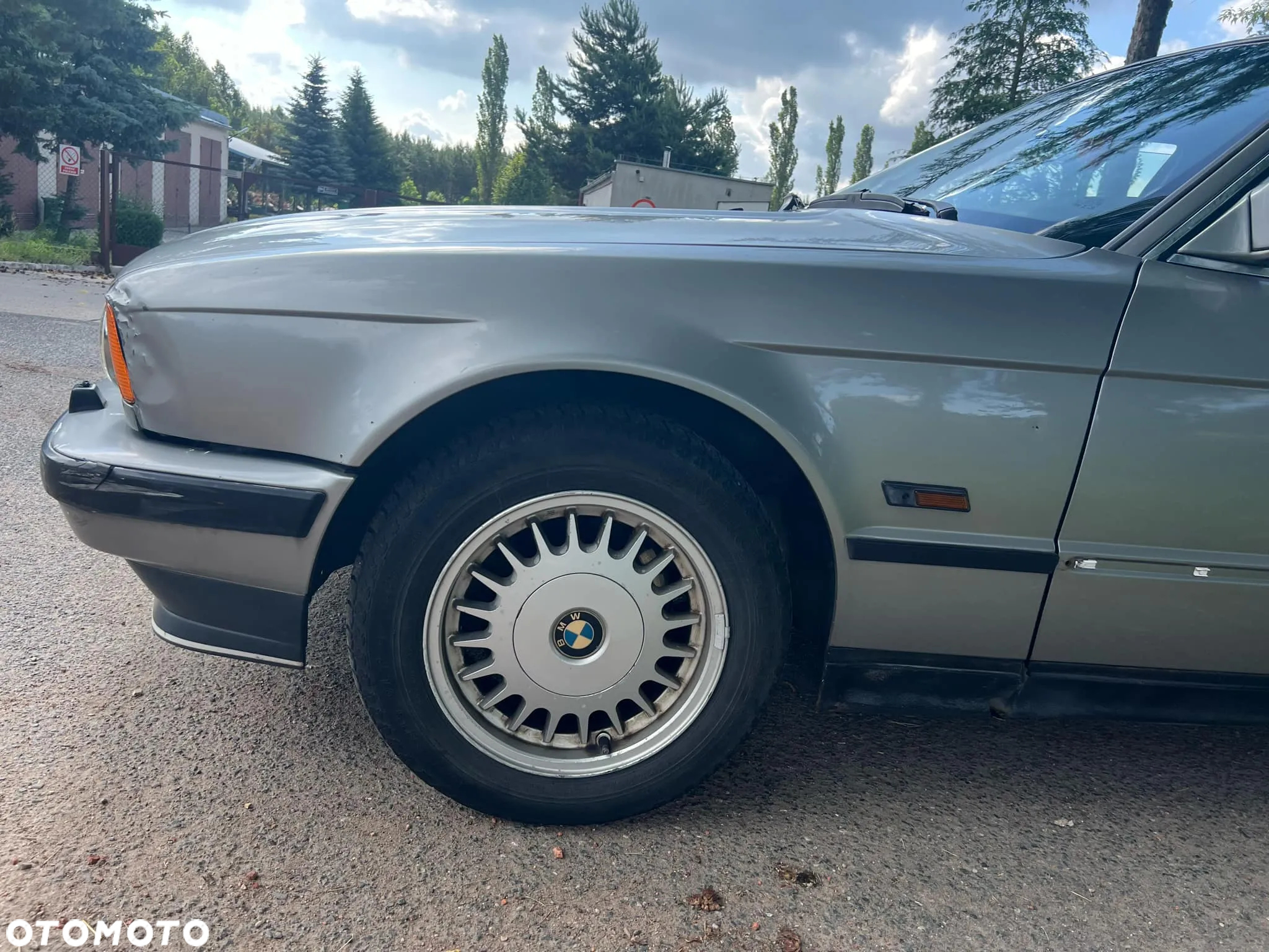 BMW Seria 5 520i - 6
