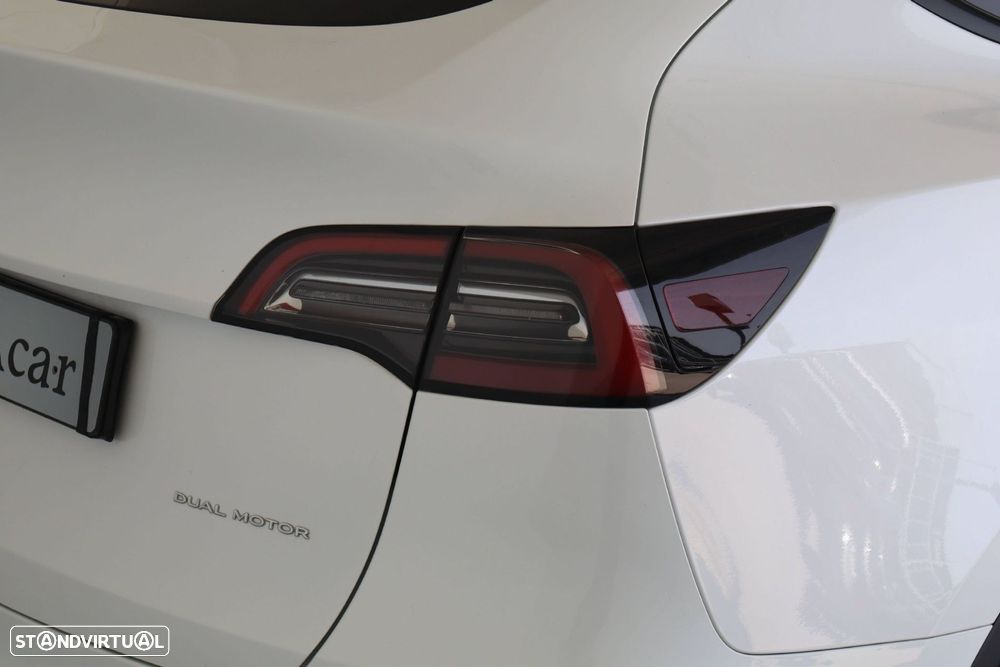 Tesla Model Y Long Range Tração Integral - 10
