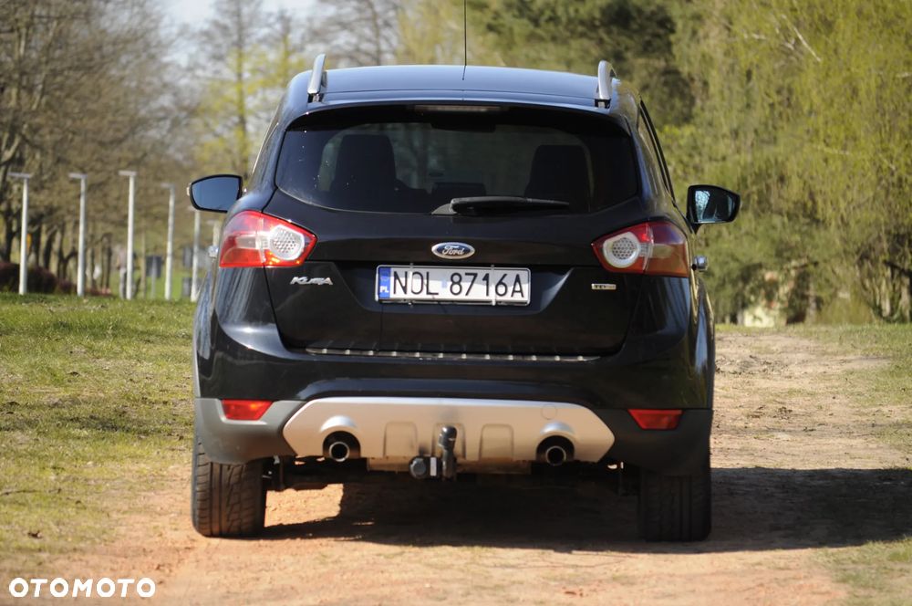 Ford Kuga 2.0 TDCi Titanium FWD - 11