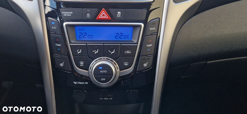 Hyundai i30 1.4 Premium - 30