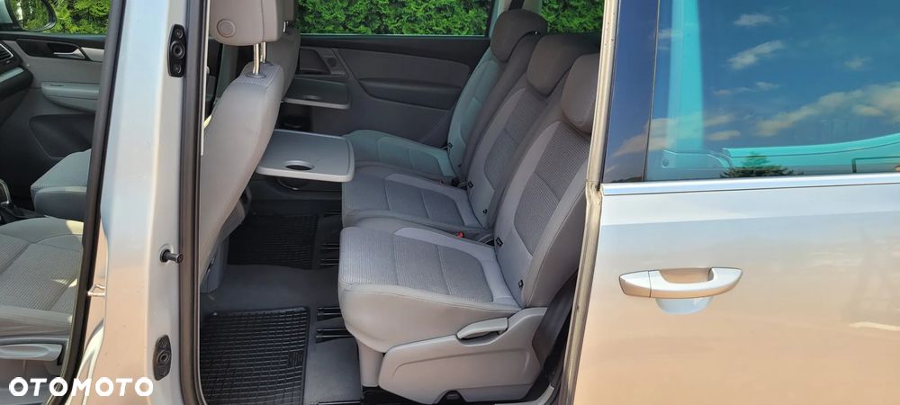 Volkswagen Sharan - 14