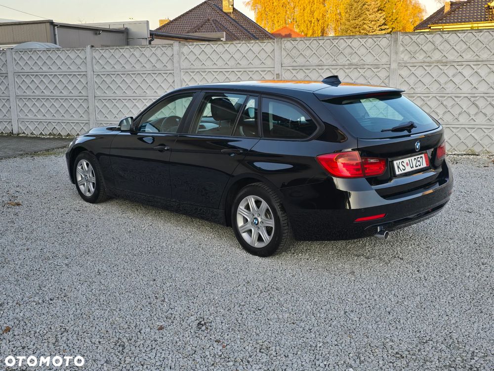 BMW Seria 3 318d Blue Performance - 18