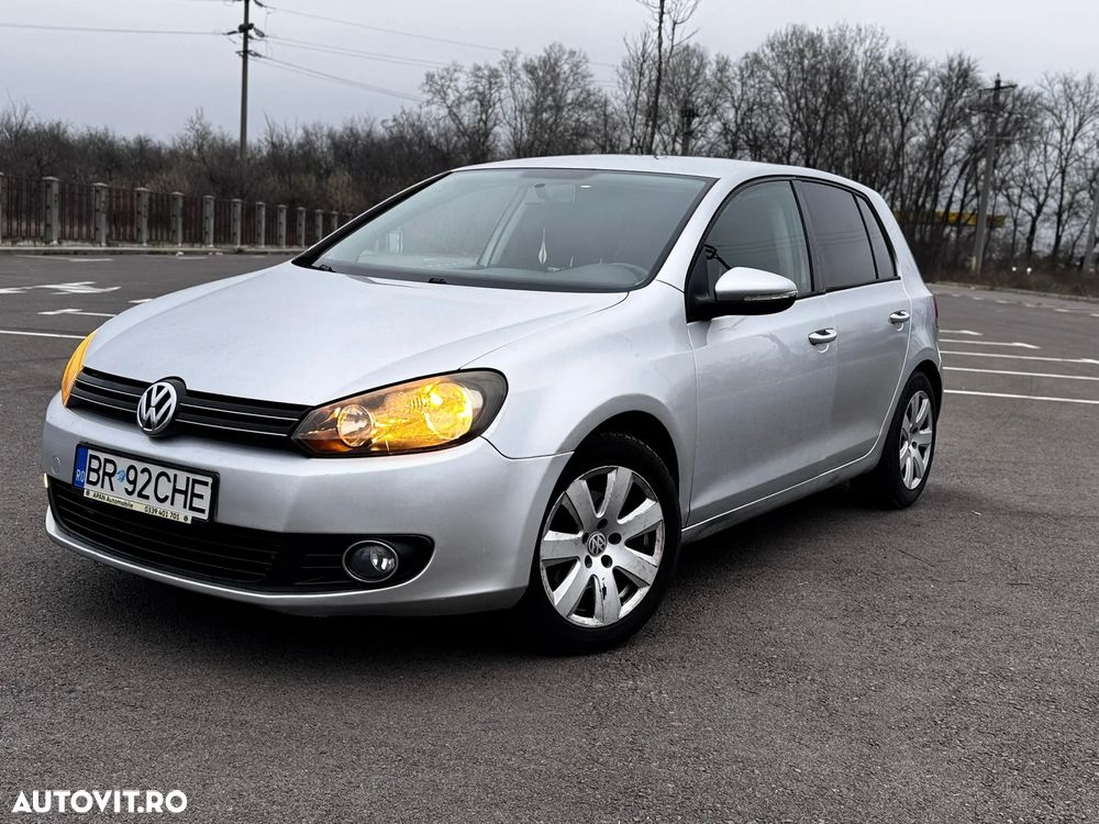 Volkswagen Golf 1.6 Edition - 1