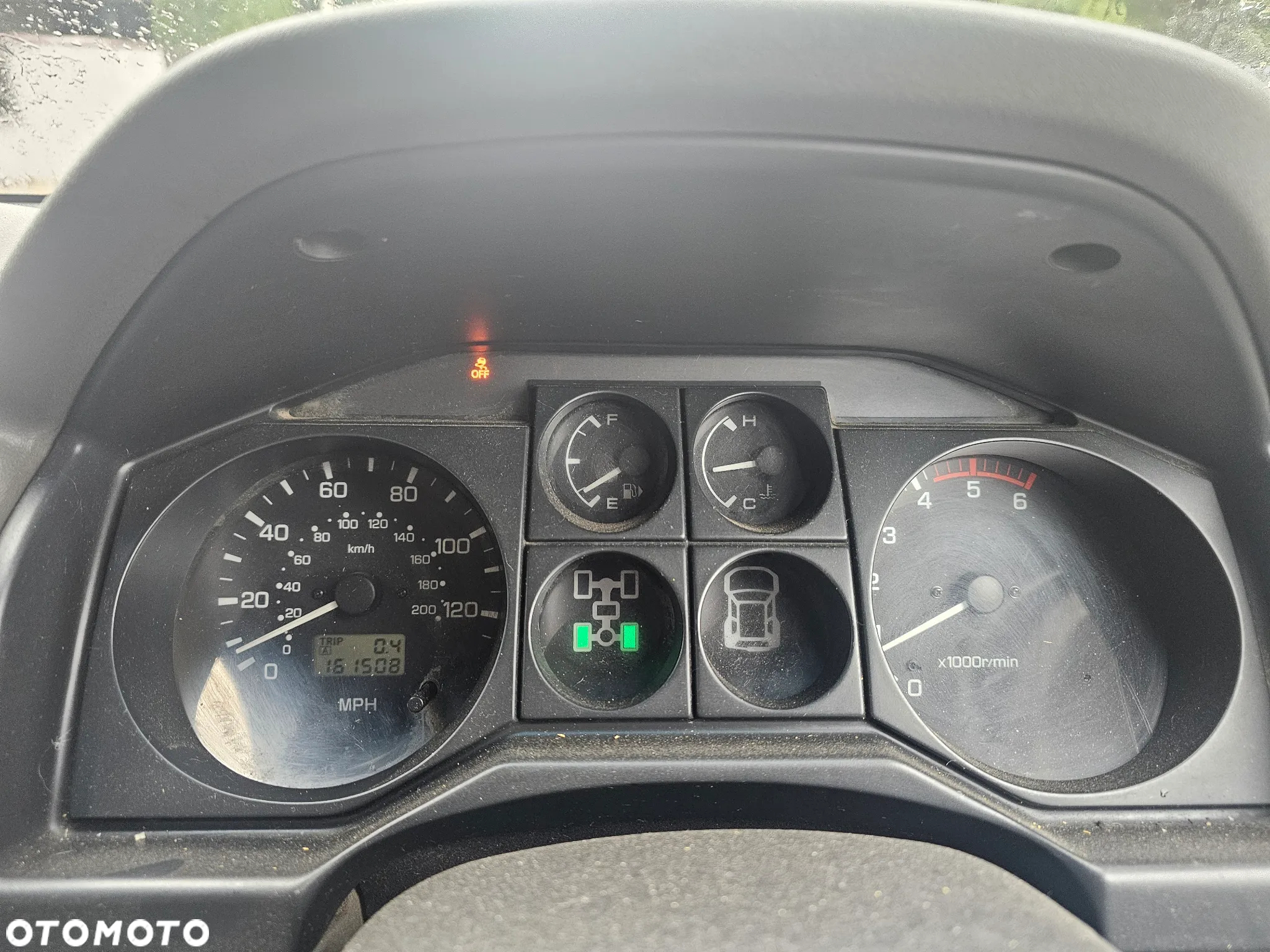 Mitsubishi Pajero - 8
