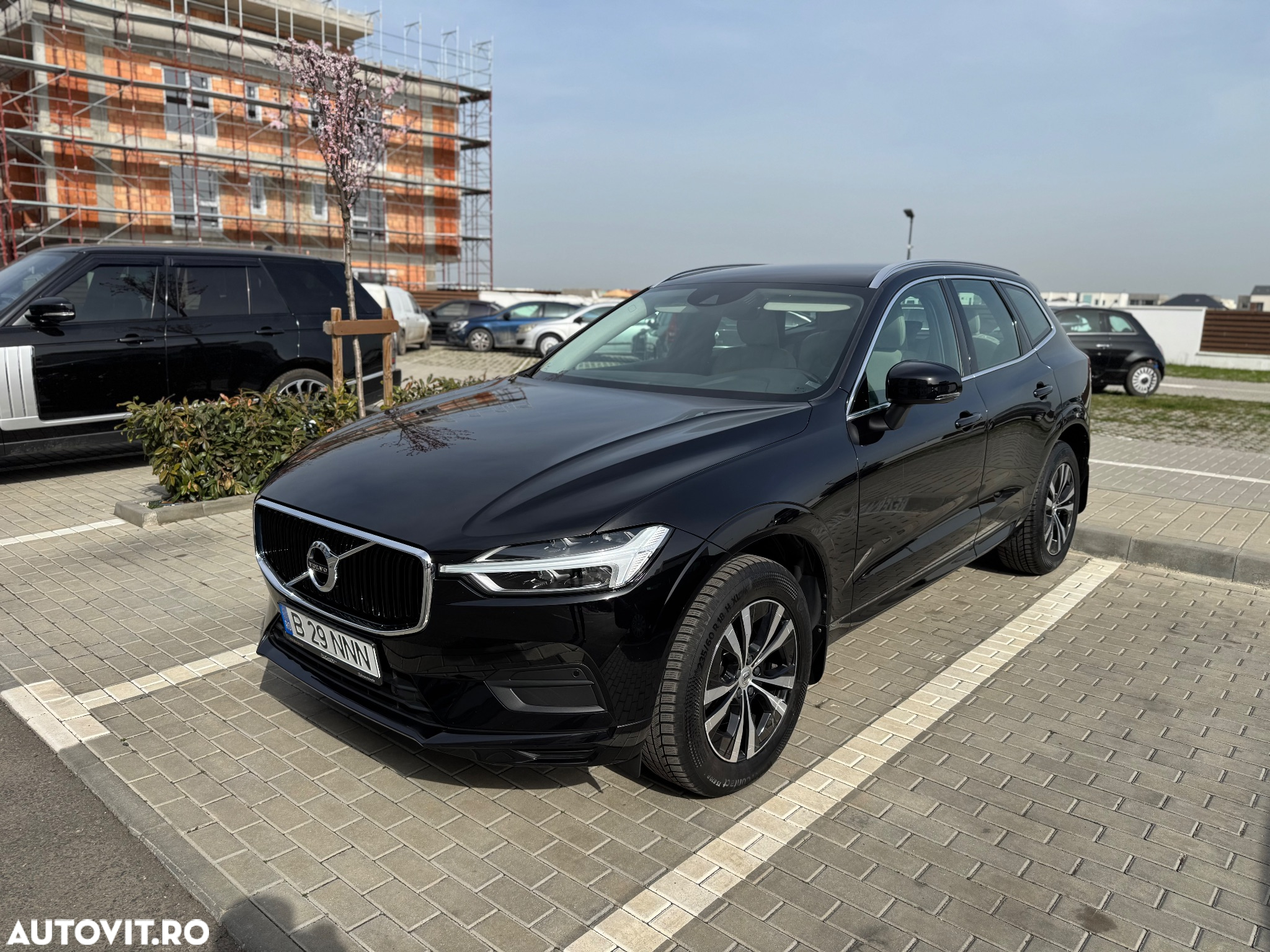 Volvo XC 60 D4 AWD Momentum - 2