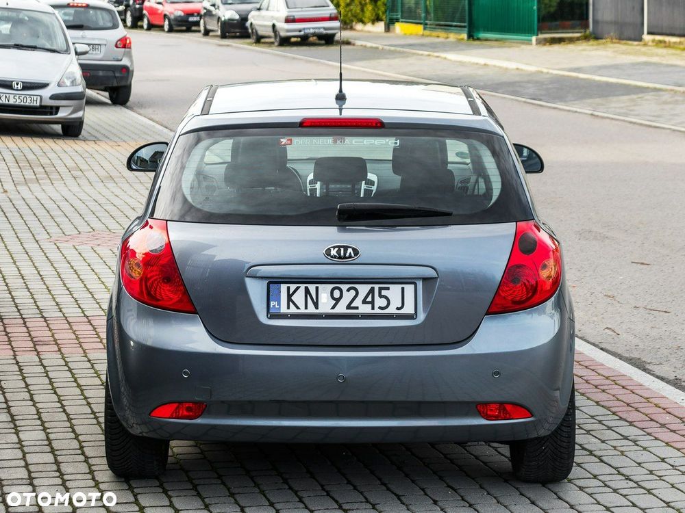 Kia Ceed 1.4 CVVT Attract - 9