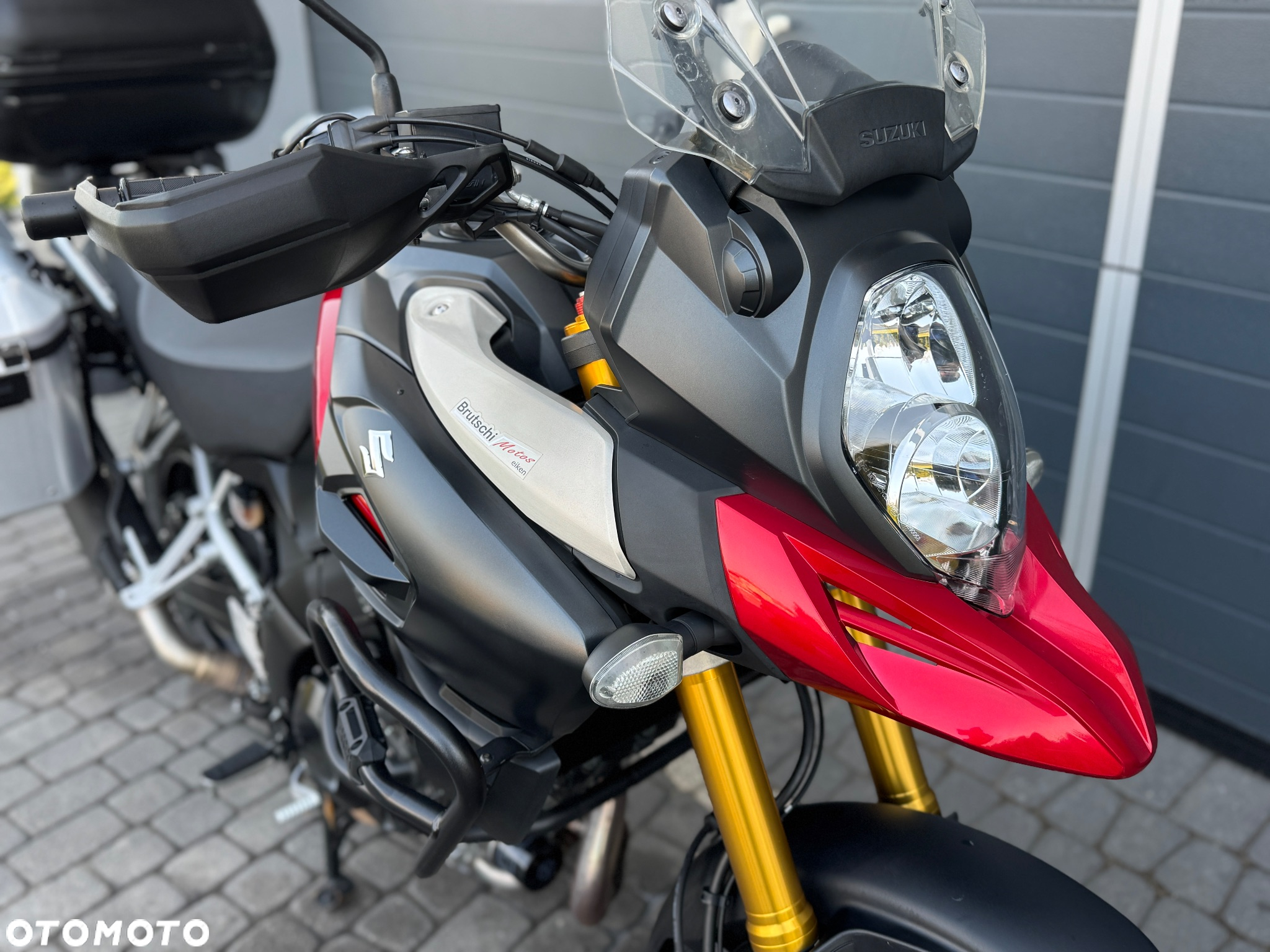 Suzuki V-STROM - 19