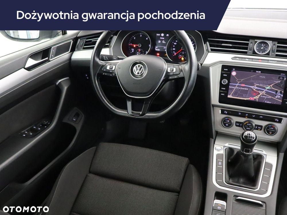 Volkswagen Passat Variant - 9