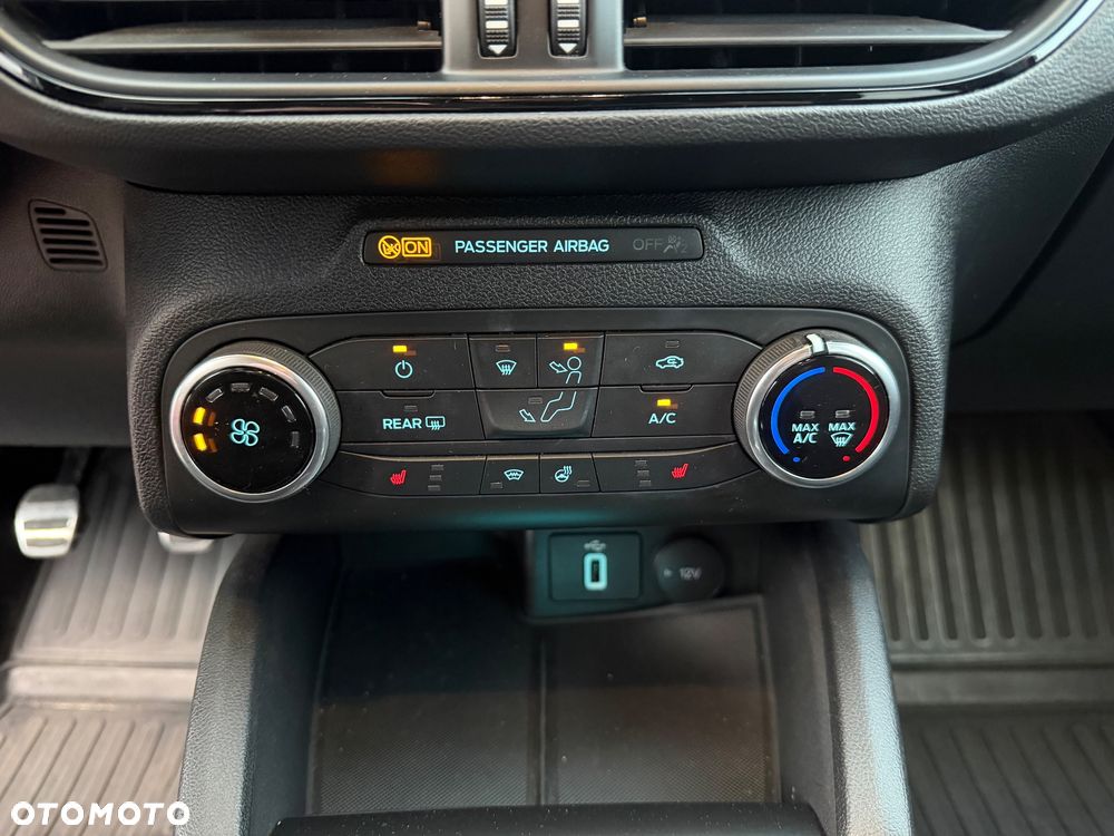 Ford Focus 1.0 EcoBoost ST-Line Red ASS - 30