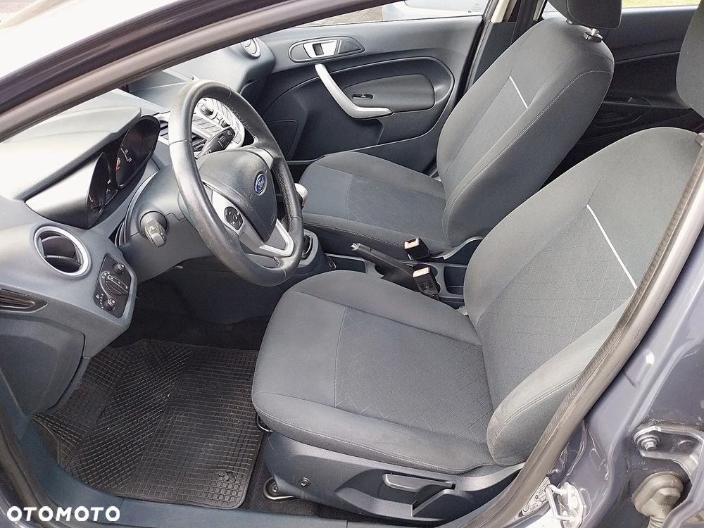Ford Fiesta 1.25 Champions Edition - 5