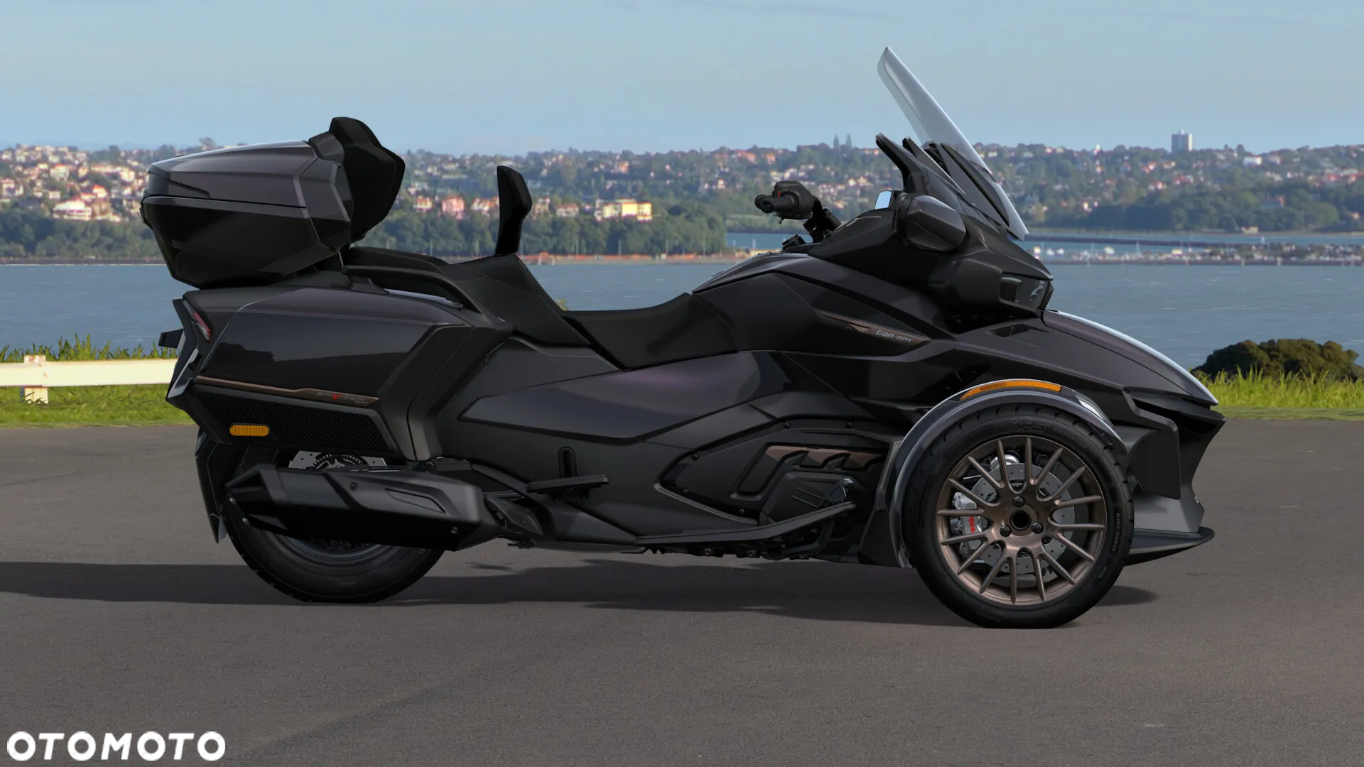 Can-Am Spyder - 7
