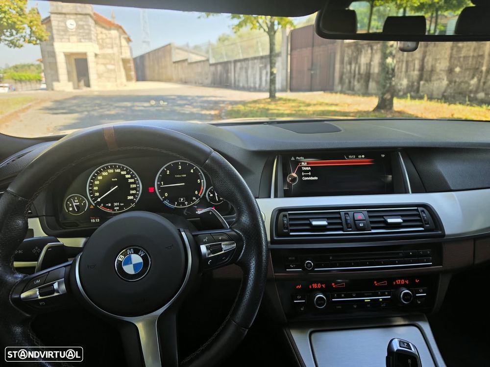 BMW 520 d Auto - 15