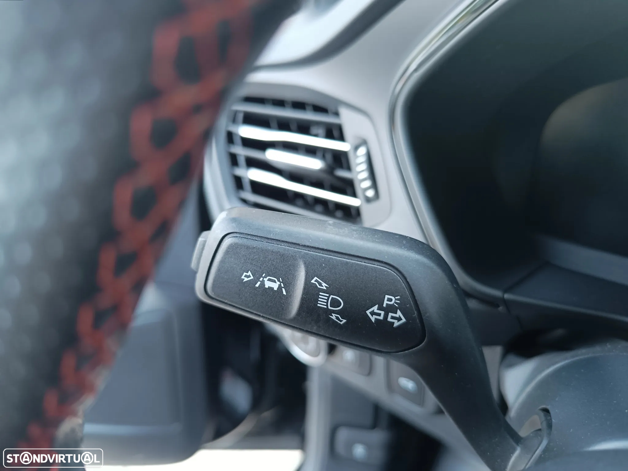 Ford Focus SW 1.0 EcoBoost MHEV ST-Line X - 18