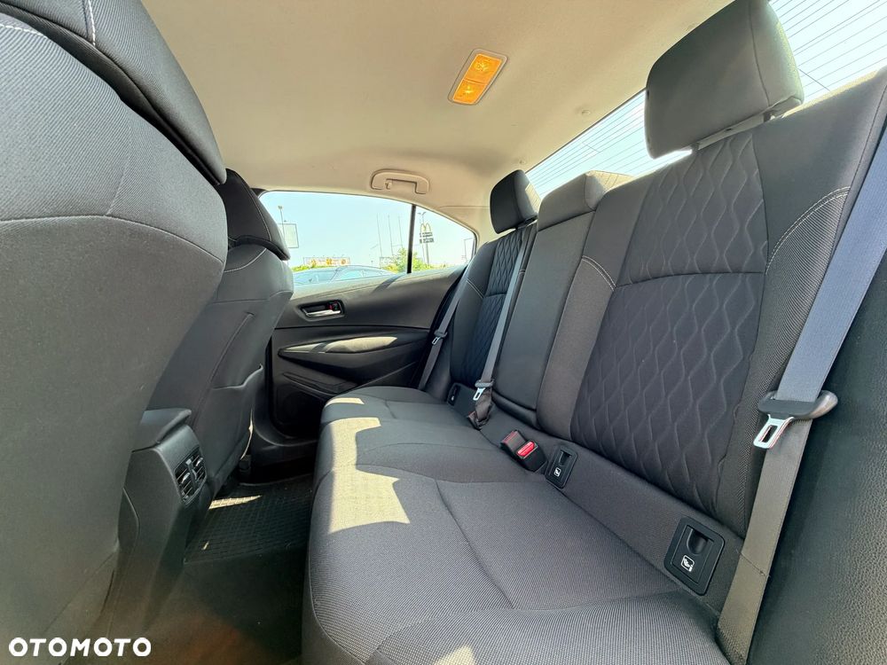 Toyota Corolla 1.5 Comfort - 17