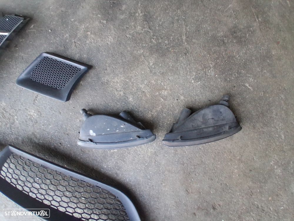 Grelhas de para-choques Alfa Romeo GT - 10