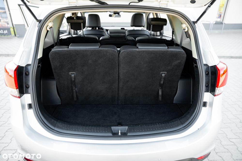 Kia Carens 1.7 CRDi 141 ISG Vision - 19