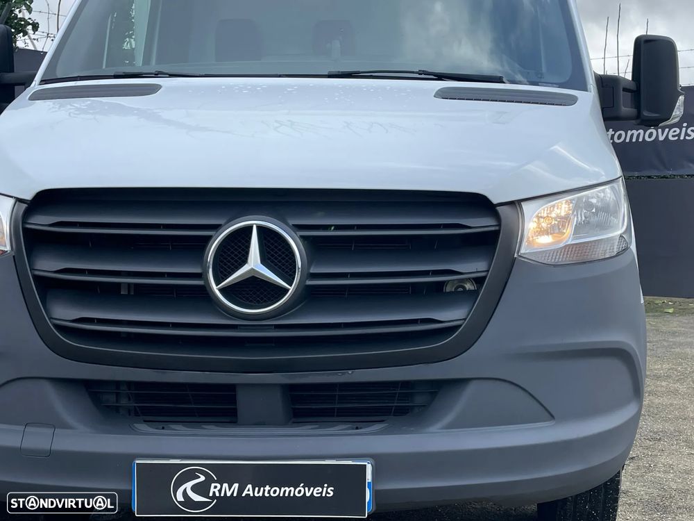 Mercedes-Benz Sprinter 515 CDI Contentor + Plataforma Elevatória - 11