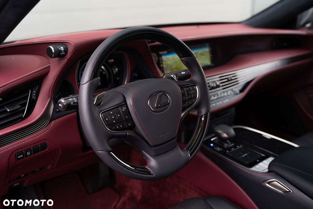 Lexus LS 500h Omotenashi AWD - 26