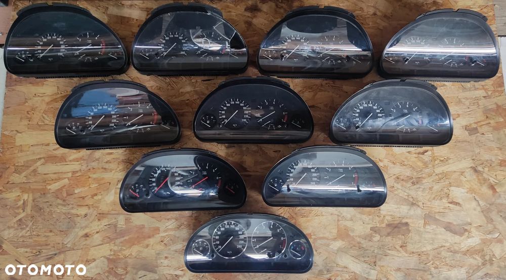 BMW E39 LICZNIK ZEGARY EUROPA 9134775 6923050 8375900 6914884 6906999 8375669 6907018 6914913 - 1