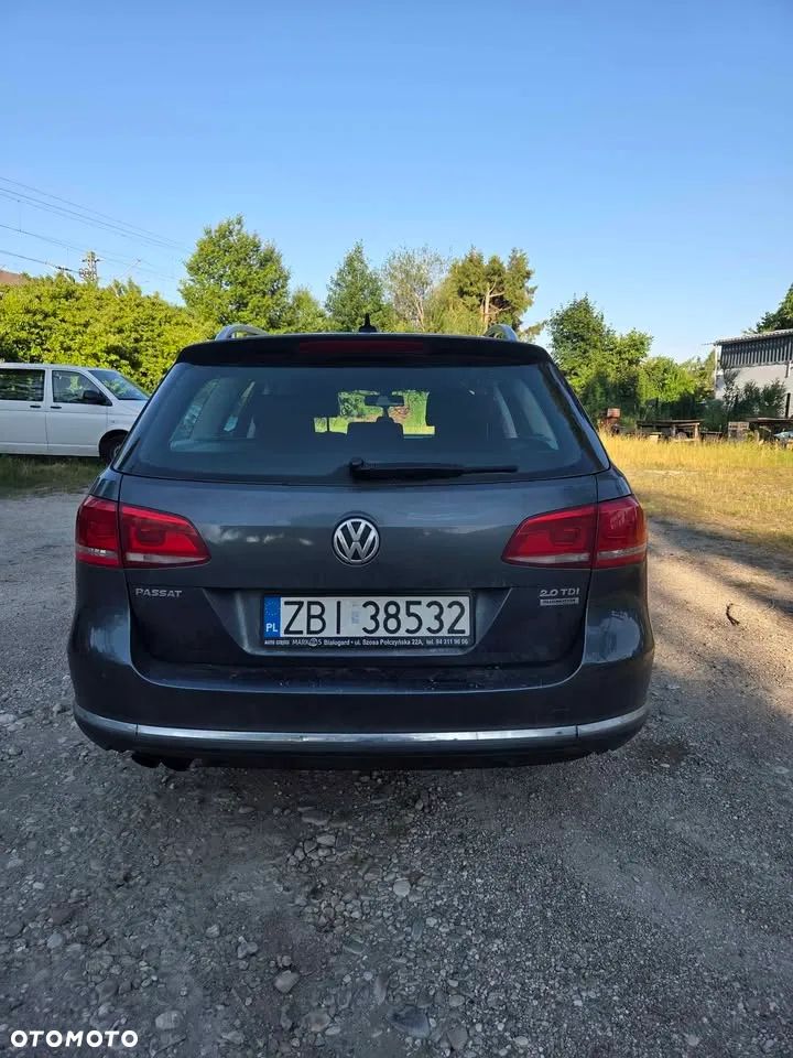 Volkswagen Passat Variant 2.0 TDI 4Motion BlueMotion Technol Comfortline - 6
