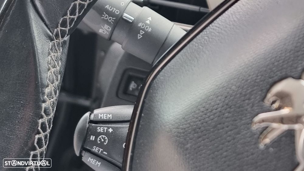 Peugeot 3008 1.6 BlueHDi Allure - 12