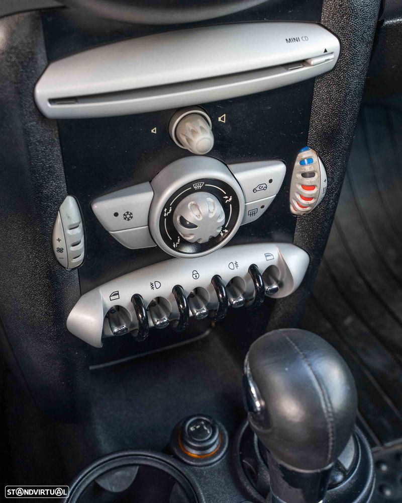 MINI 3 Portas One Aut. Brick Lane - 20