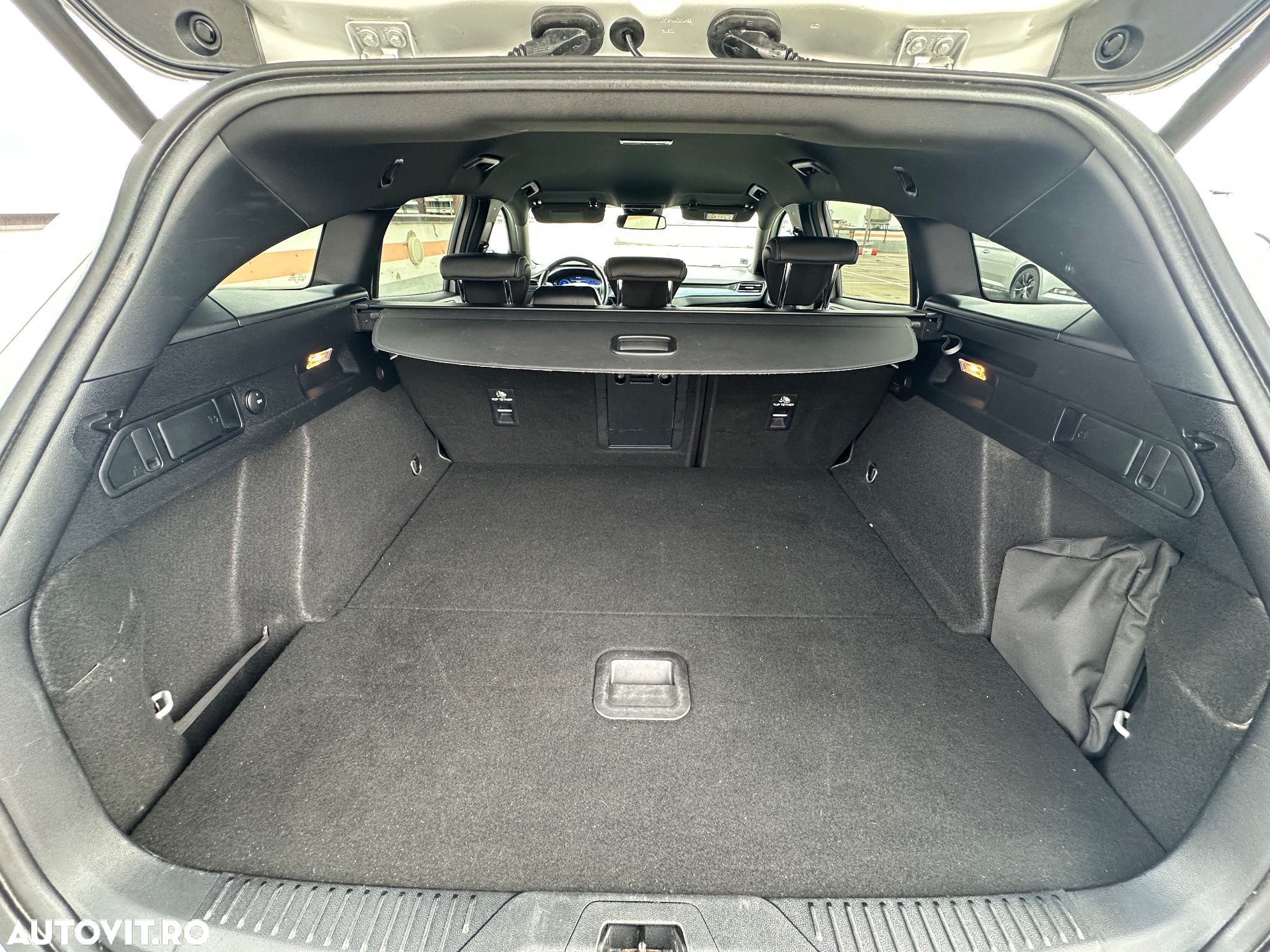 Ford Focus Turnier 2.0 EcoBlue Start-Stopp-System Aut. ACTIVE X - 14