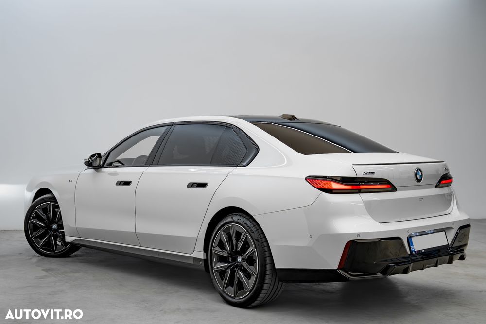 BMW Seria 7 740Ld xDrive MHEV - 7