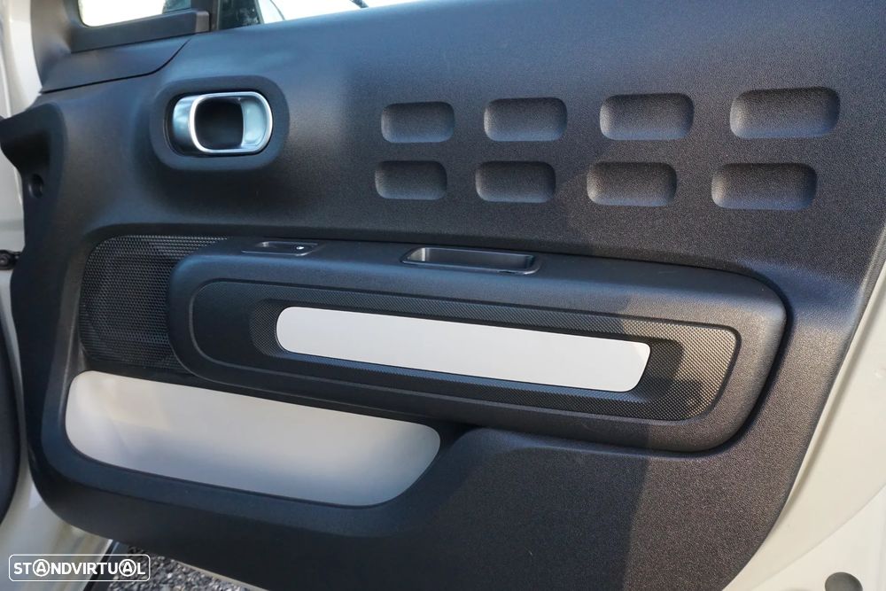 Citroën C3 1.2 PureTech Feel - 17