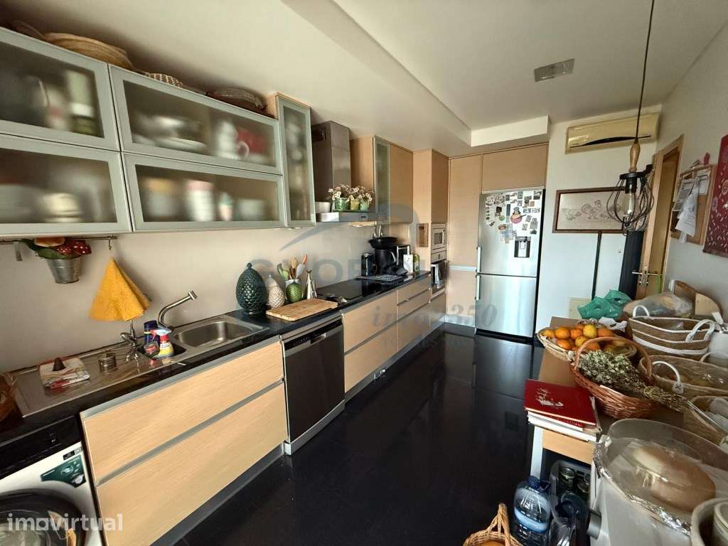 Apartamento T4 em Torres Novas com sótão e garagem - Grande imagem: 4/15