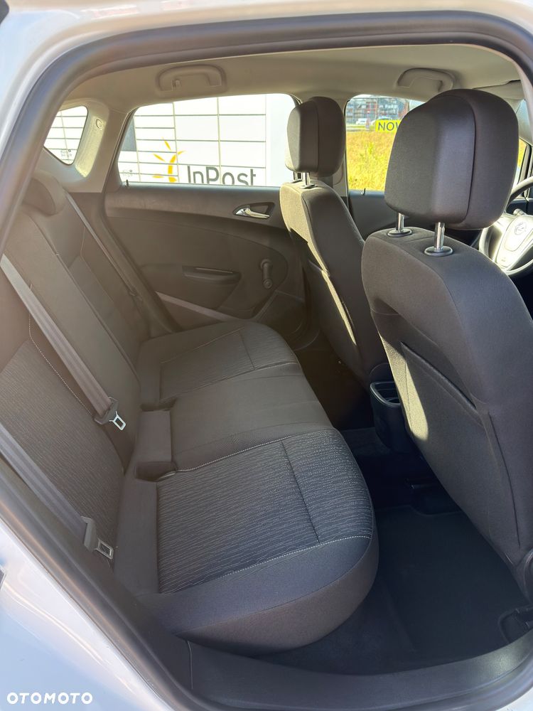 Opel Astra - 14