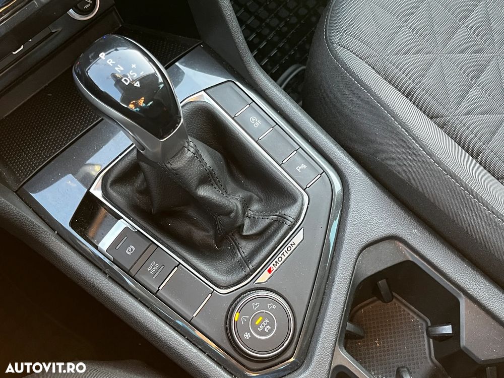 Volkswagen Tiguan - 20