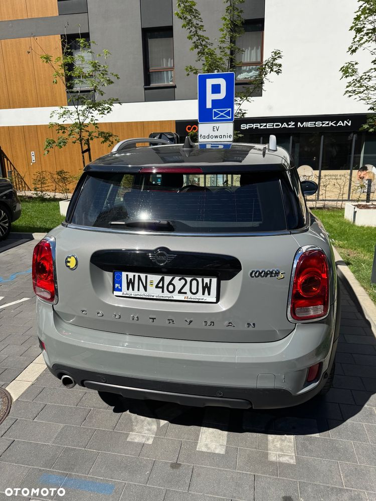 MINI Countryman Cooper S E ALL4 - 5