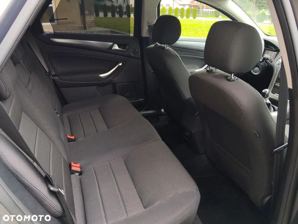Ford Mondeo Turnier 2.0 TDCi Titanium - 26