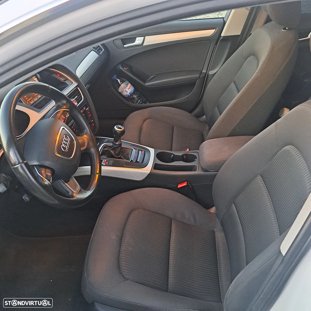 Audi A4 Avant 2.0 TDI DPF Ambition - 8