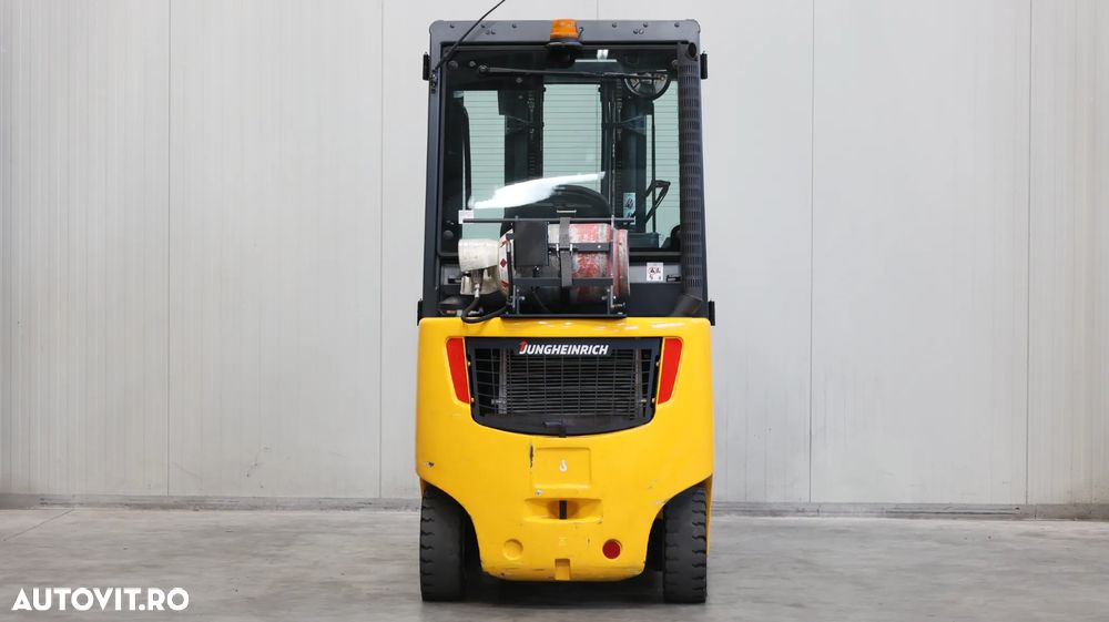 Jungheinrich TFG 320s - 4