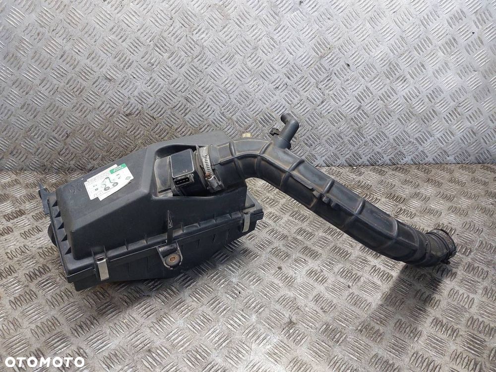 OBUDOWA FILTRA PRZEPŁYWOMIERZ DOLOT VOLVO S40 V40 I 1.9 DI 30866252 - 2