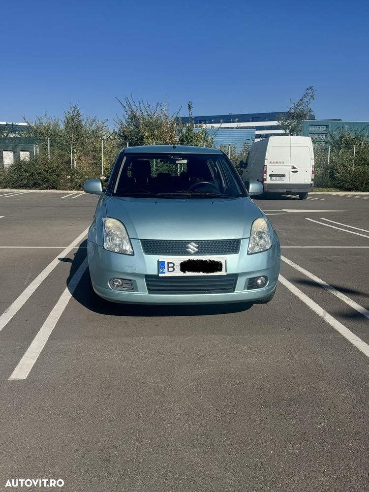 Suzuki Swift - 1