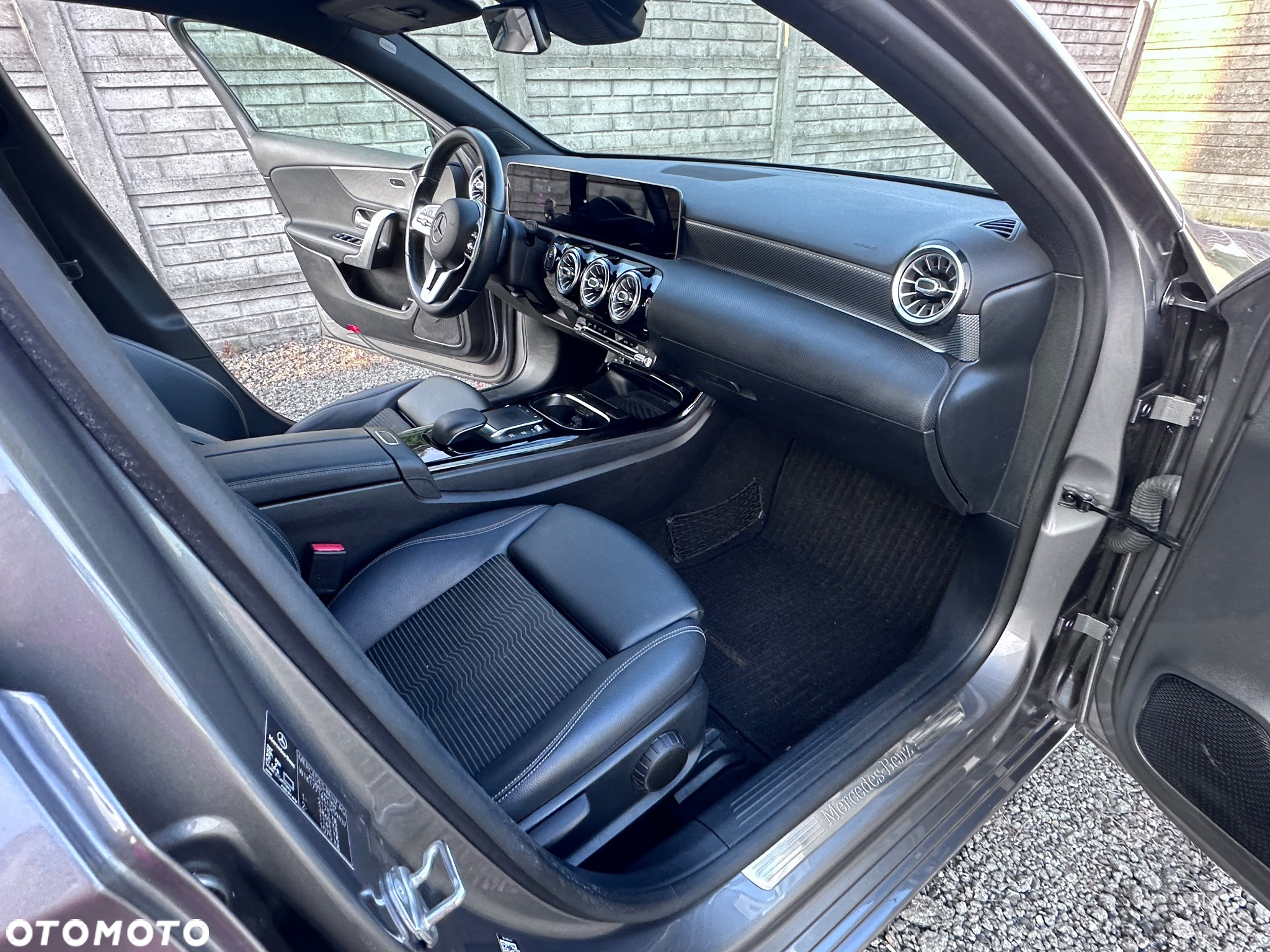 Mercedes-Benz Klasa A 250 e 8G-DCT Progressive - 19