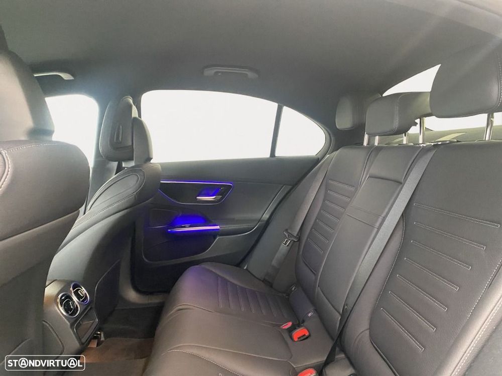 Mercedes-Benz C 300 - 14