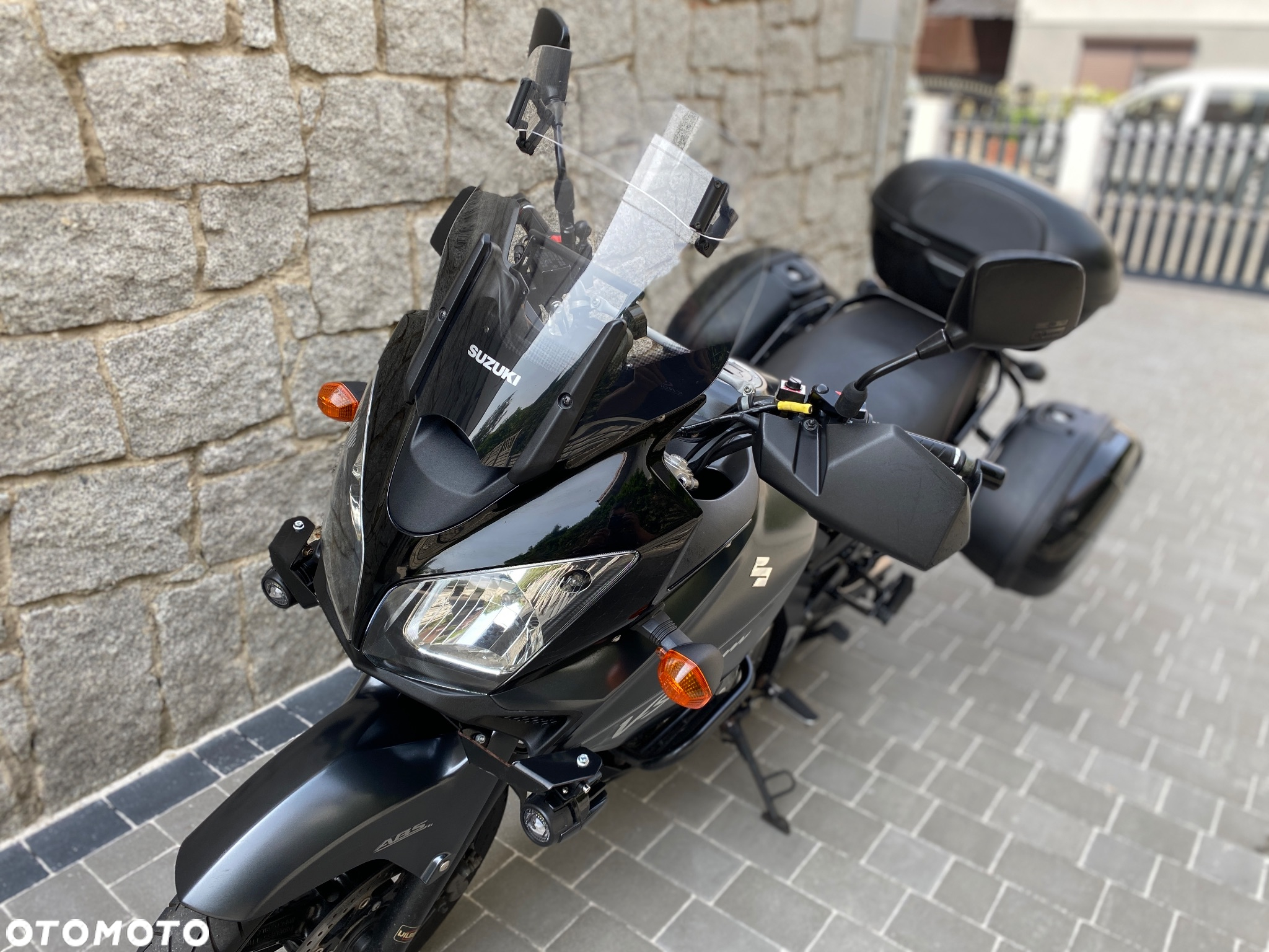 Suzuki V-STROM - 21
