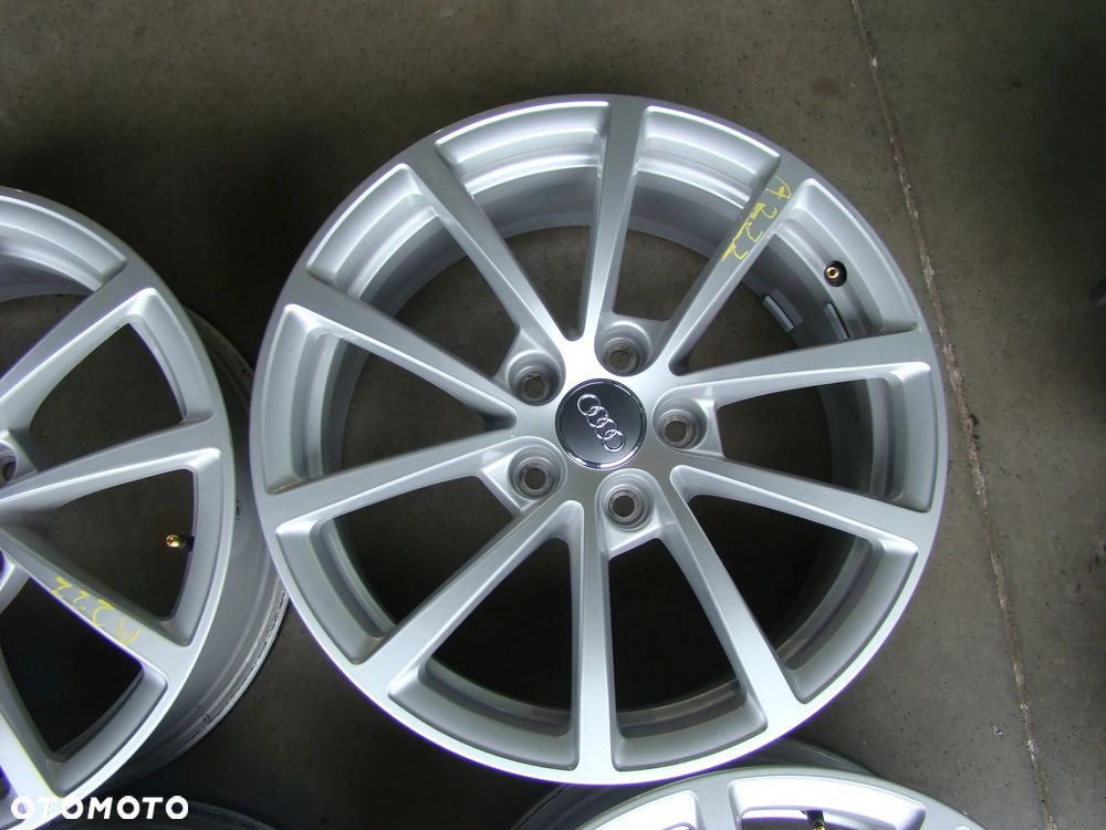 a222 5x112 Audi A6 C6 C7 C8 A4 B7 B8 B9 Q2 Q3 Q5 7,5jx17 et36 - 5